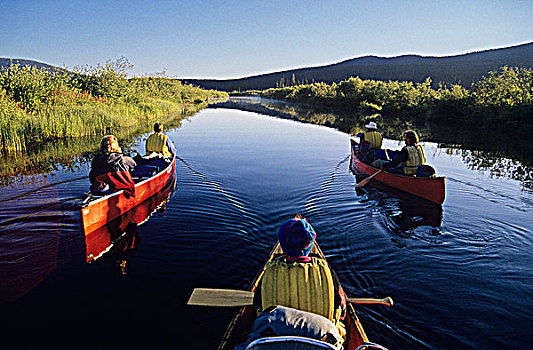 独木舟浆手,鲍伦湖,省立公园,不列颠哥伦比亚省,加拿大