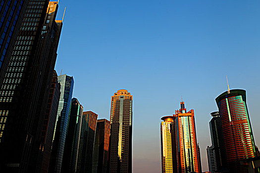 上海陆家嘴现代高层建筑群