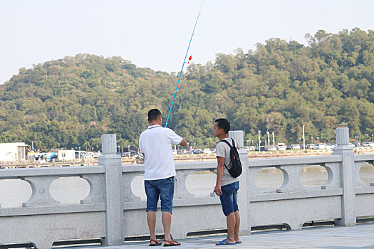 珠海市情侣路旅游风景钓鱼图片