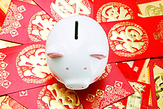 小豬撲滿和紅包