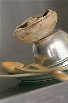 蘑菇头,铝,碗,勺子,盘子