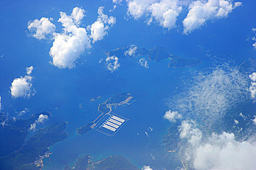 九千米高空俯看大海