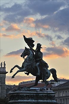 骑马雕像,正面,夜空,英雄广场,维也纳,奥地利,欧洲