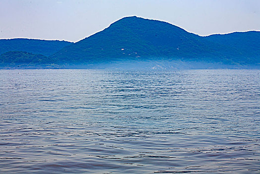 轮船,船,航运,水面,海,天空,波浪,浪花