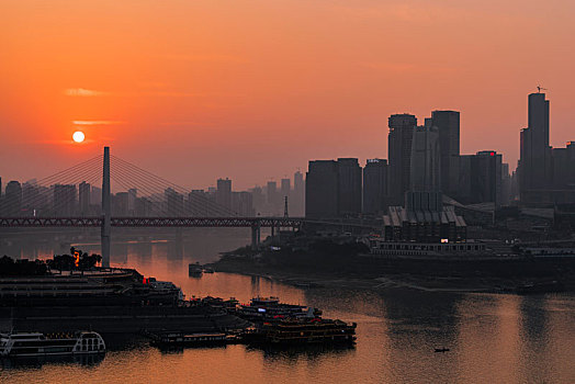 重庆两江交汇处日落时光
