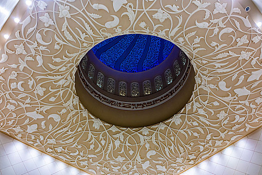 阿联酋阿布扎比谢赫扎伊德清真寺顶装饰