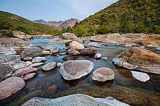 河,科西嘉岛