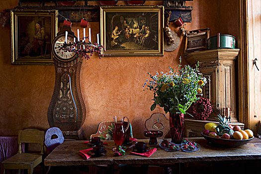 简单,枝状大烛台,装饰,红色浆果,高处,乡村,木质,厨房用桌