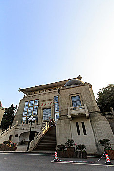 武汉大学