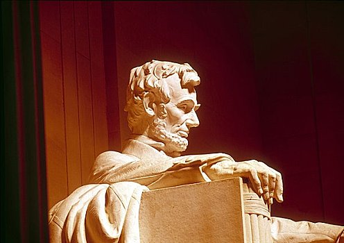 林肯纪念馆,雕塑