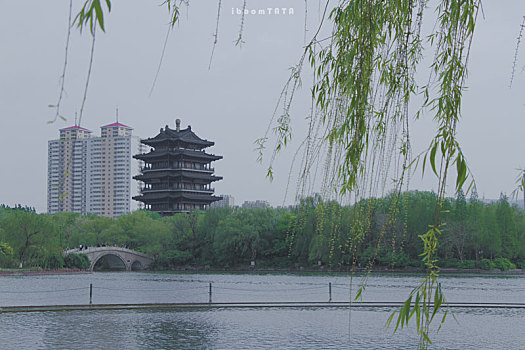 春日明湖