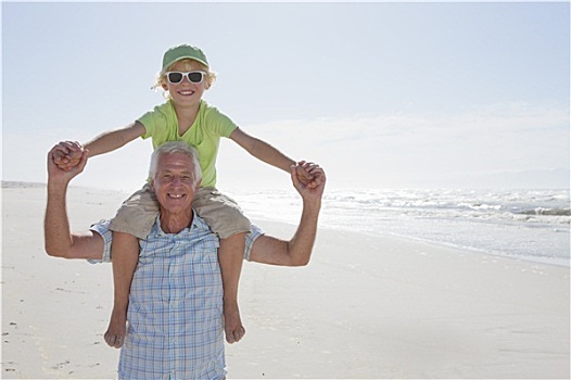 头像,微笑,爷爷,孙子,肩上,晴朗,海滩