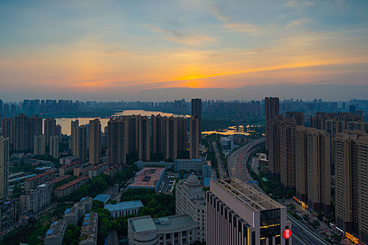 武汉,夏日,城市天际线,傍晚,日落,风光