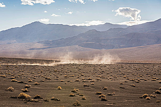 风景,灰尘,风暴,火山口,死亡谷国家公园,加利福尼亚,美国
