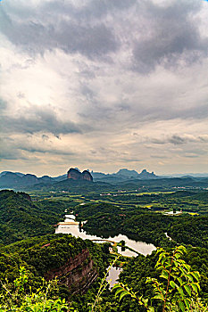 韶关丹霞山姐妹峰