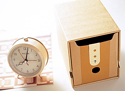 特写,木盒,闹钟