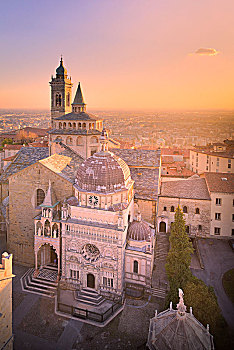 大教堂,圣玛丽亚教堂,小教堂,俯视,日落,贝加莫,城镇,伦巴第,意大利