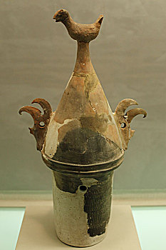 立鸟异形陶器,大汶口文化晚期