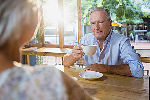 老年,夫妻,互动,咖啡