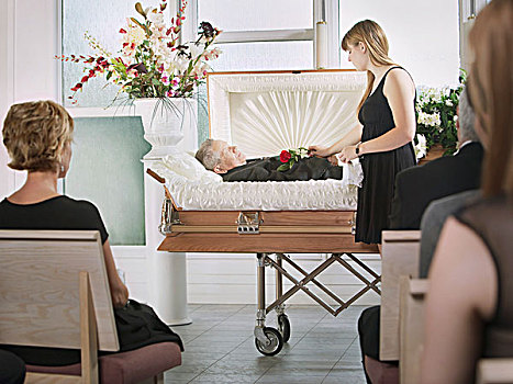 葬礼,祖父母