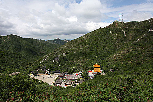 朝阳,凤凰山,旅游,景点,建筑,宗教,佛教,庙宇,塔,历史,名胜古迹,牌坊