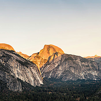 俯视图,山谷,树林,山,日落,优胜美地国家公园,加利福尼亚,美国