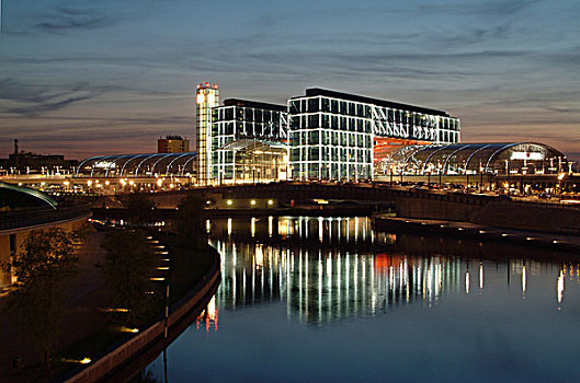 柏林,中心,车站,夜晚,建筑师,伙伴,河,散步场所,蒂尔加滕,地区,德国,欧洲