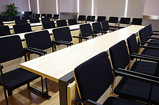 会议室凳子和椅子