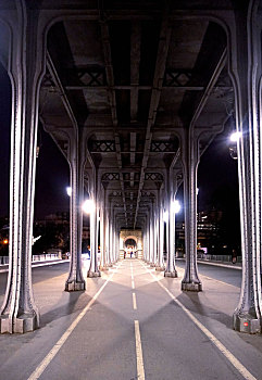 巴黎比尔哈克姆桥