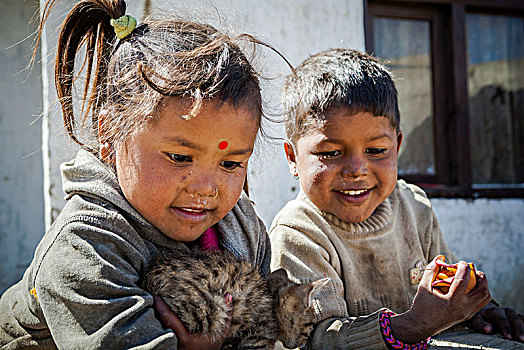 孩子,吃,干燥,苹果,靠近,首都,尼泊尔