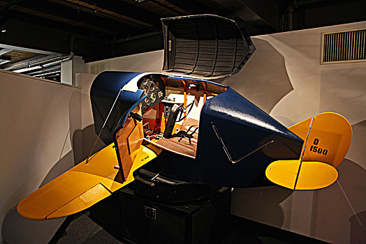 新西兰基督城的,新西兰空军博物馆,也称,新西兰皇家空军博物馆