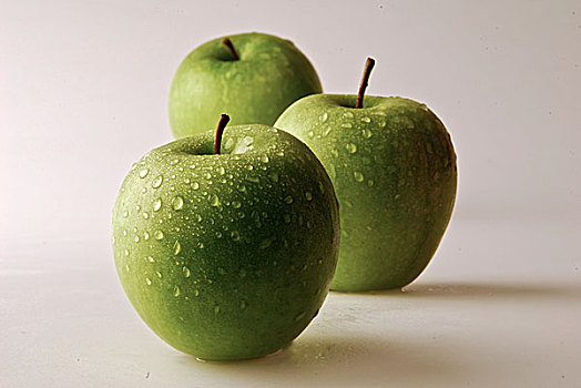 三个,澳洲青苹果,苹果
