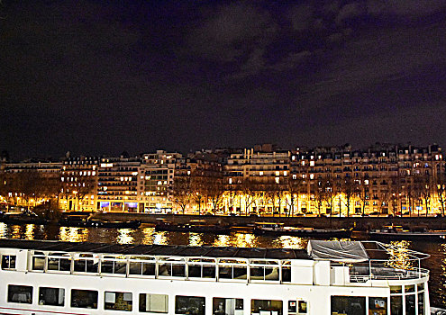 法国塞纳河风景夜景