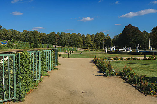 德国波茨坦无忧宫花园景观,德国园林建筑与皇宫雕像