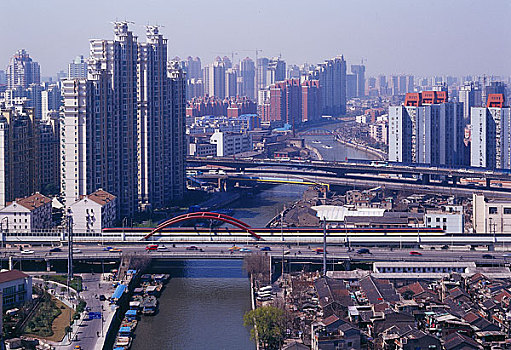 上海长宁区苏州河桥