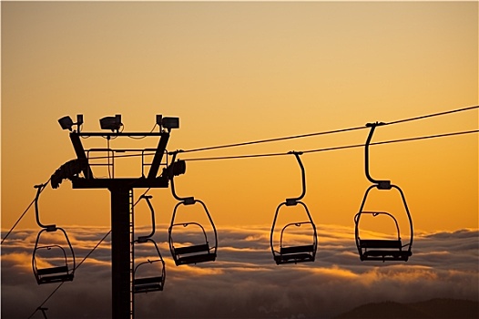 滑雪缆车,上方,云,日落