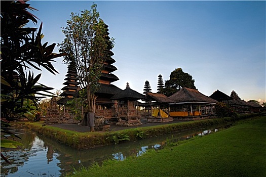 巴厘岛,庙宇