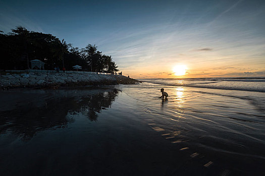 巴厘岛海滩日落