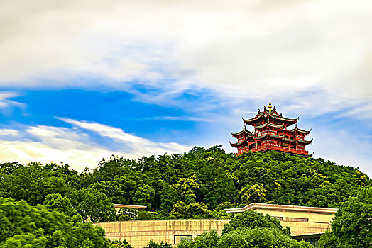 杭州景区吴山天风城隍阁