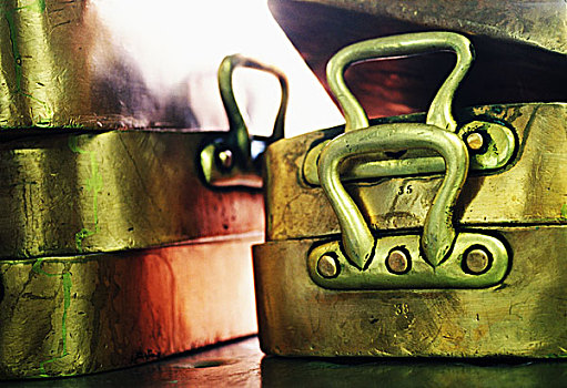 铜质平底锅,厨房