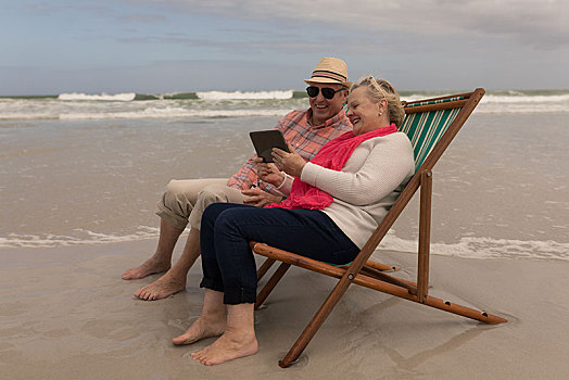 老年,夫妻,数码,放松,沙滩椅