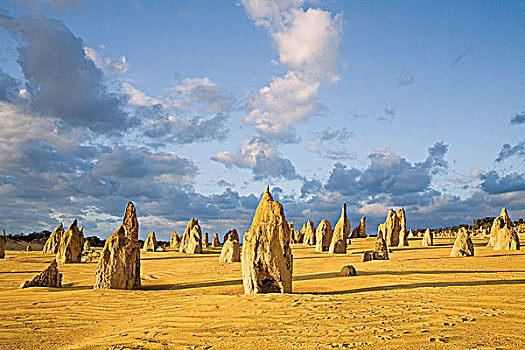 澳大利亚,西澳大利亚,南邦国家公园,石灰石,柱子,黄昏,顶峰,荒芜