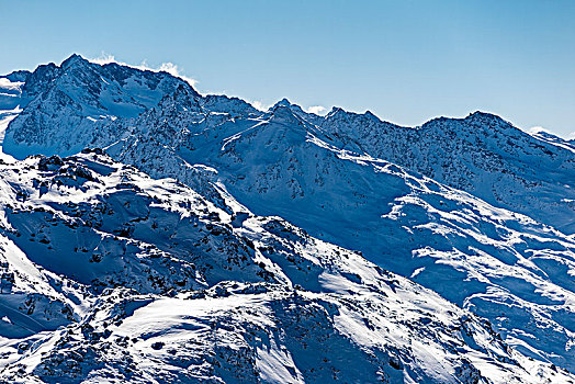 法国阿尔卑斯山,法国,积雪,山