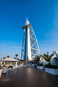 阿联酋迪拜朱美拉海滩阿拉伯塔,帆船,酒店塔楼