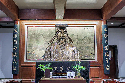 王羲之塑像,拍摄于南京王导谢安纪念馆
