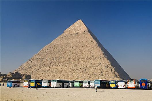 巴士,卡夫拉金字塔,吉萨金字塔,埃及