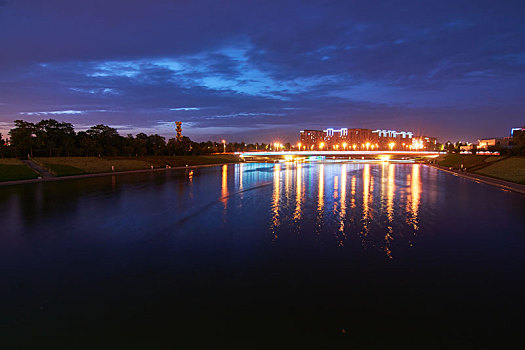 郑东新区运河夜色