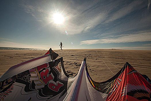 孤单,风筝冲浪手,沙滩,海滩,拿着,风筝,龙,线条,日落,哥斯达黎加,赫罗纳,西班牙,欧洲