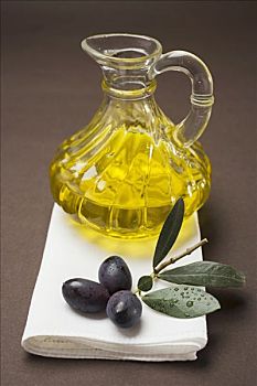 橄榄,嫩枝,乌榄,玻璃瓶,橄榄油,后面