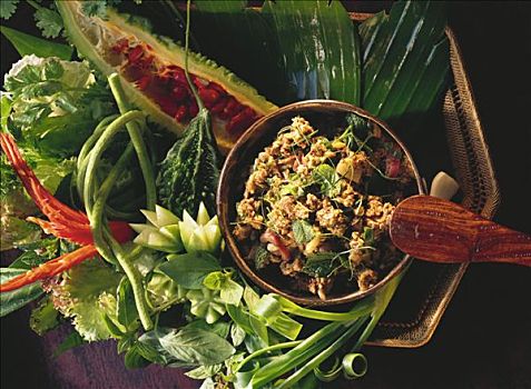 鸭肉,沙拉,蔬菜,雕塑